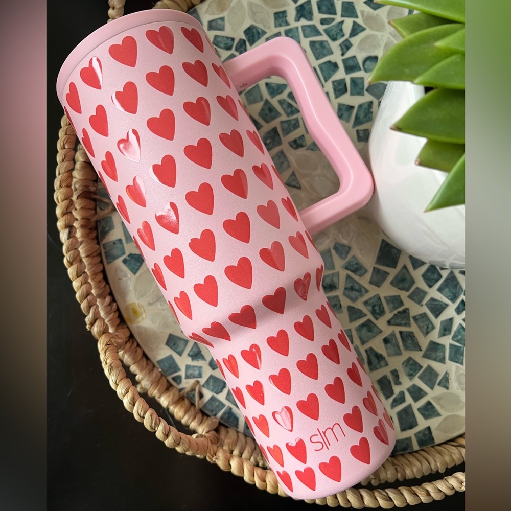 Simple Modern Valentine’s Sweatheart 40oz trek